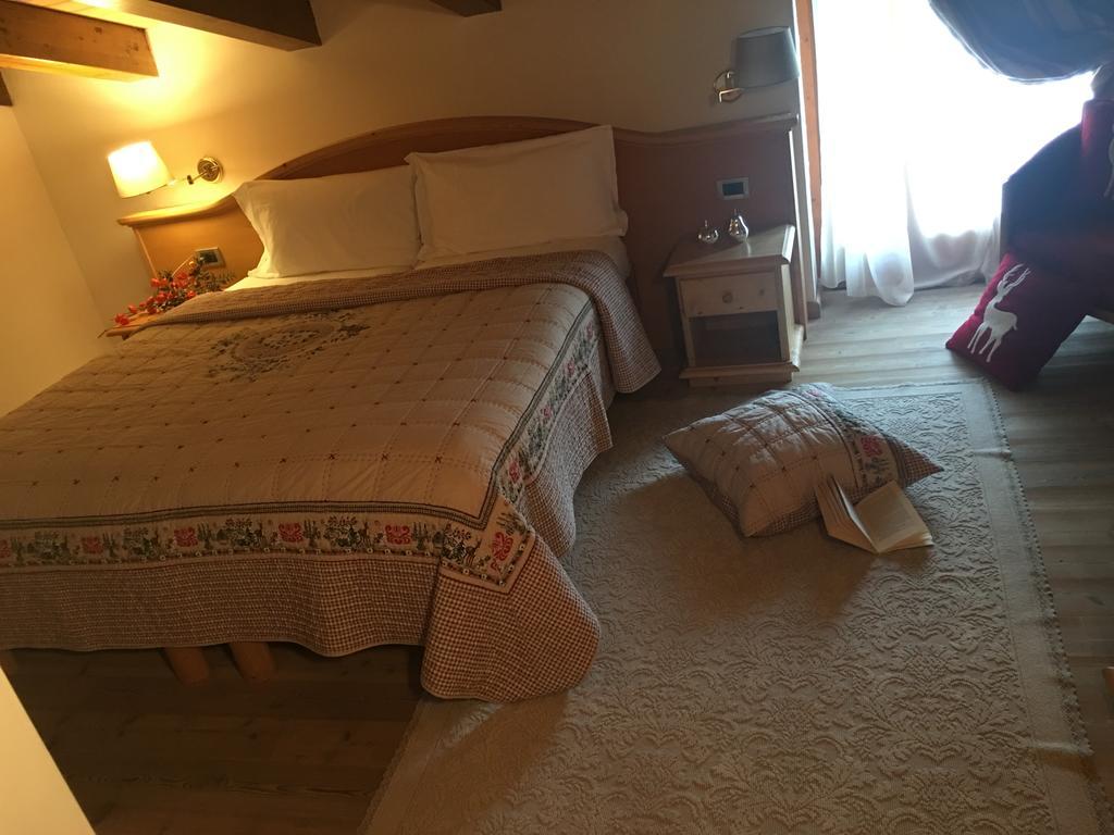 I Tre Magli Hotel Dimaro Eksteriør billede