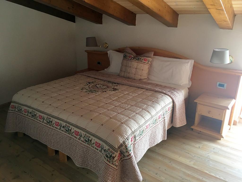 I Tre Magli Hotel Dimaro Eksteriør billede