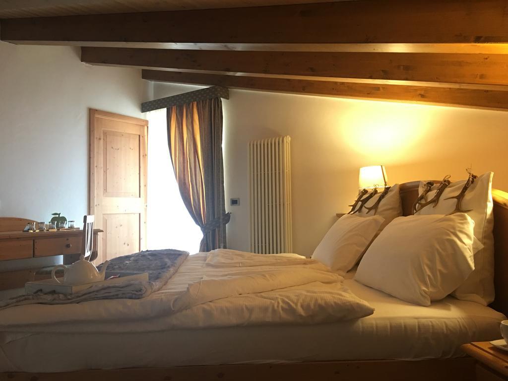 I Tre Magli Hotel Dimaro Eksteriør billede