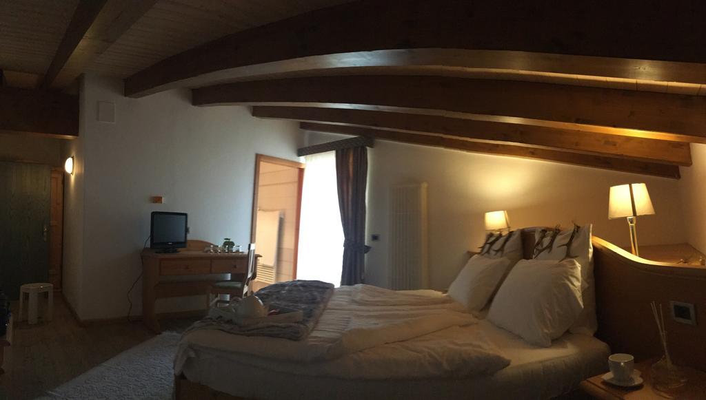 I Tre Magli Hotel Dimaro Eksteriør billede