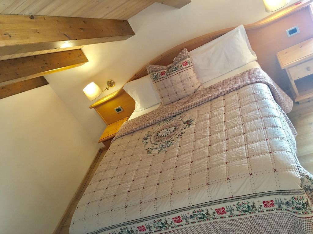 I Tre Magli Hotel Dimaro Eksteriør billede