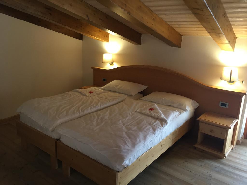 I Tre Magli Hotel Dimaro Eksteriør billede